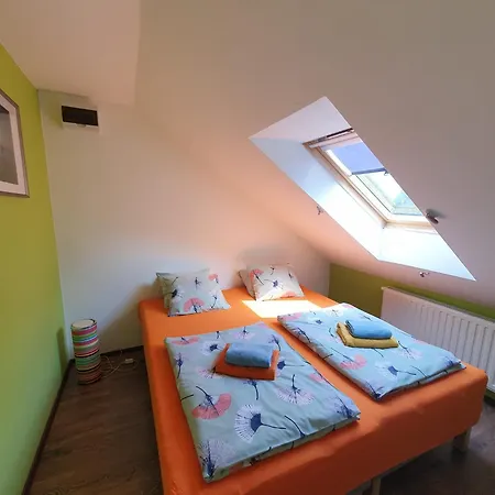 בית נופש Sunshine ולנצה